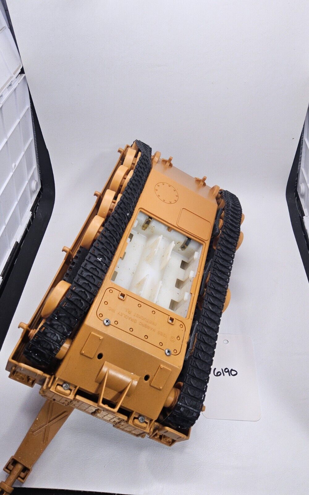 GI Joe MAULER M.B.T. TANK (1985) Vintage incomplete, PARTS ONLY, battery removed