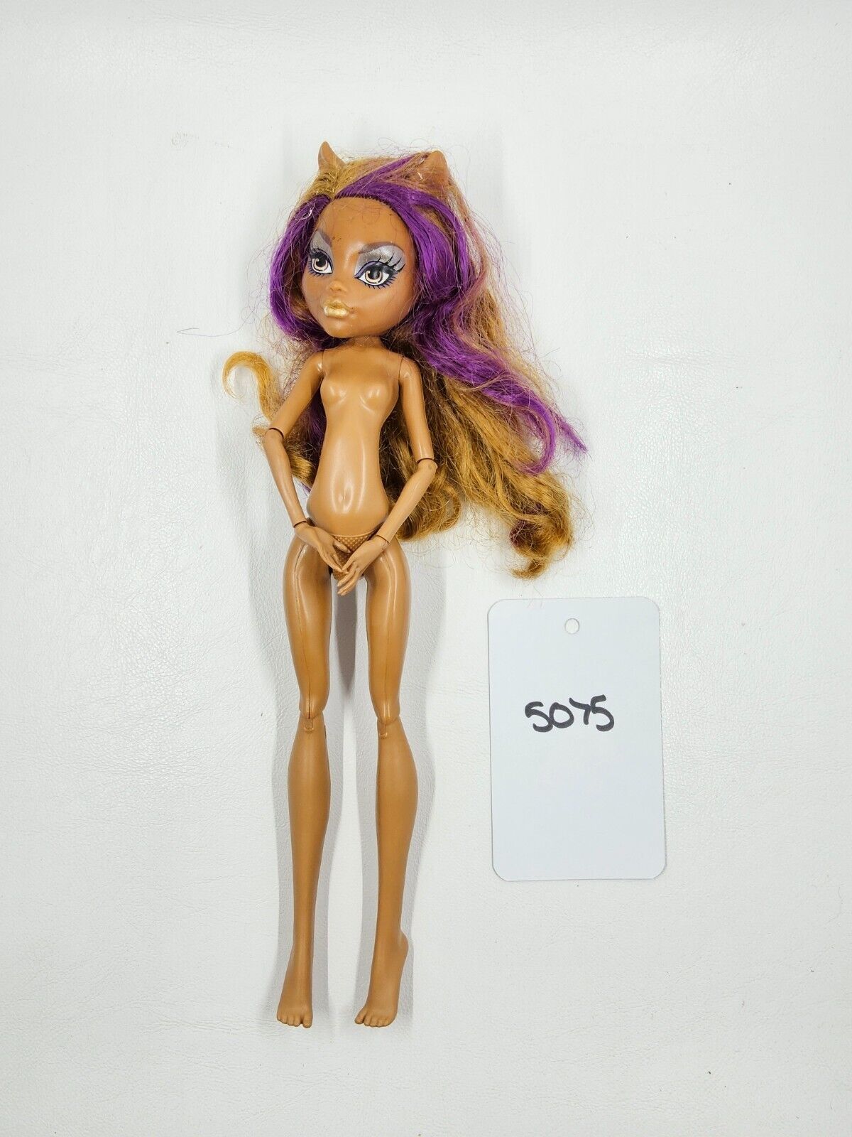 Monster High Clawdeen Wolf 13 Wishes Fashion Doll Haunt the Casbah