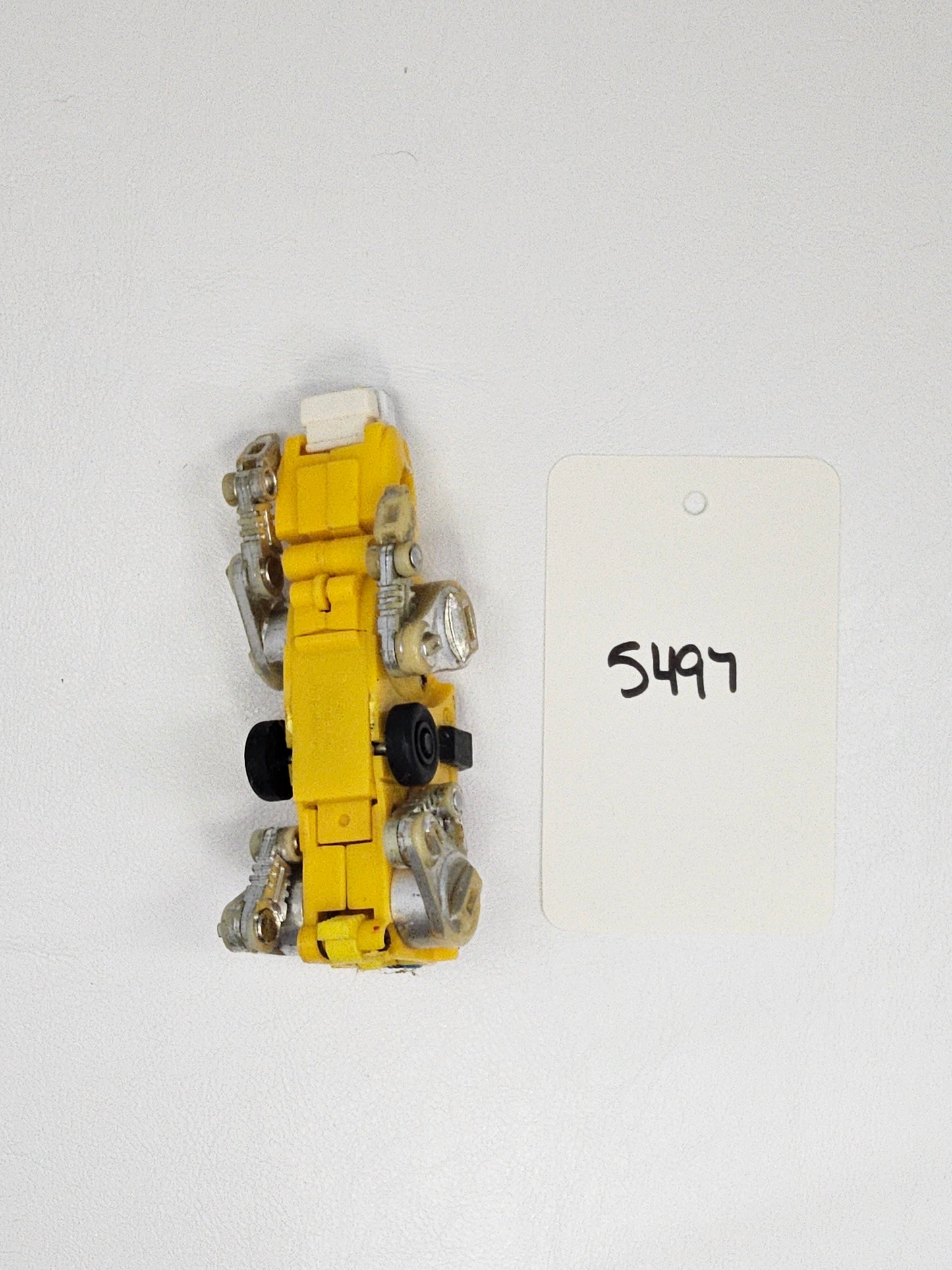 Voltron - Pullback Lion Force - Yellow Lion- WEP
