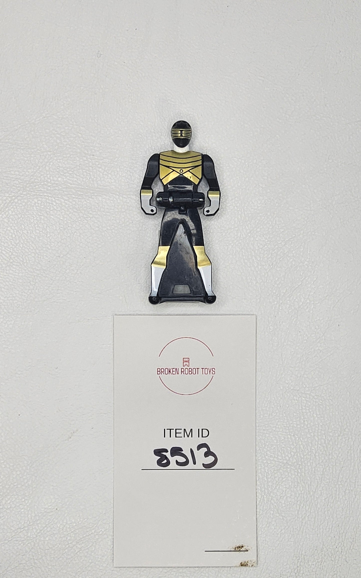 Legendary Ranger key - Power Rangers - Super Megaforce - Zeo Gold