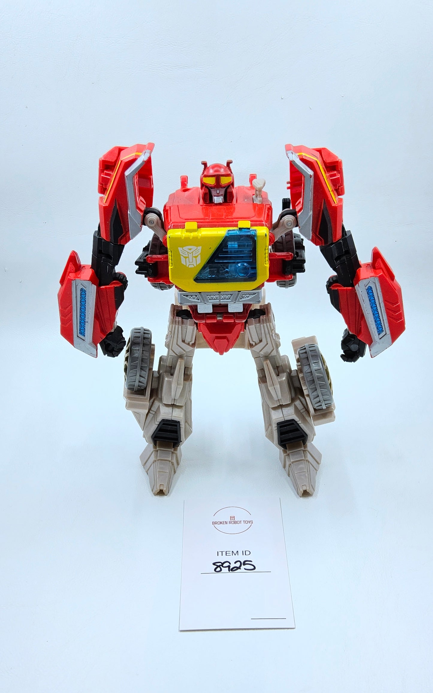 Transformers - Generations - Autobot Blaster