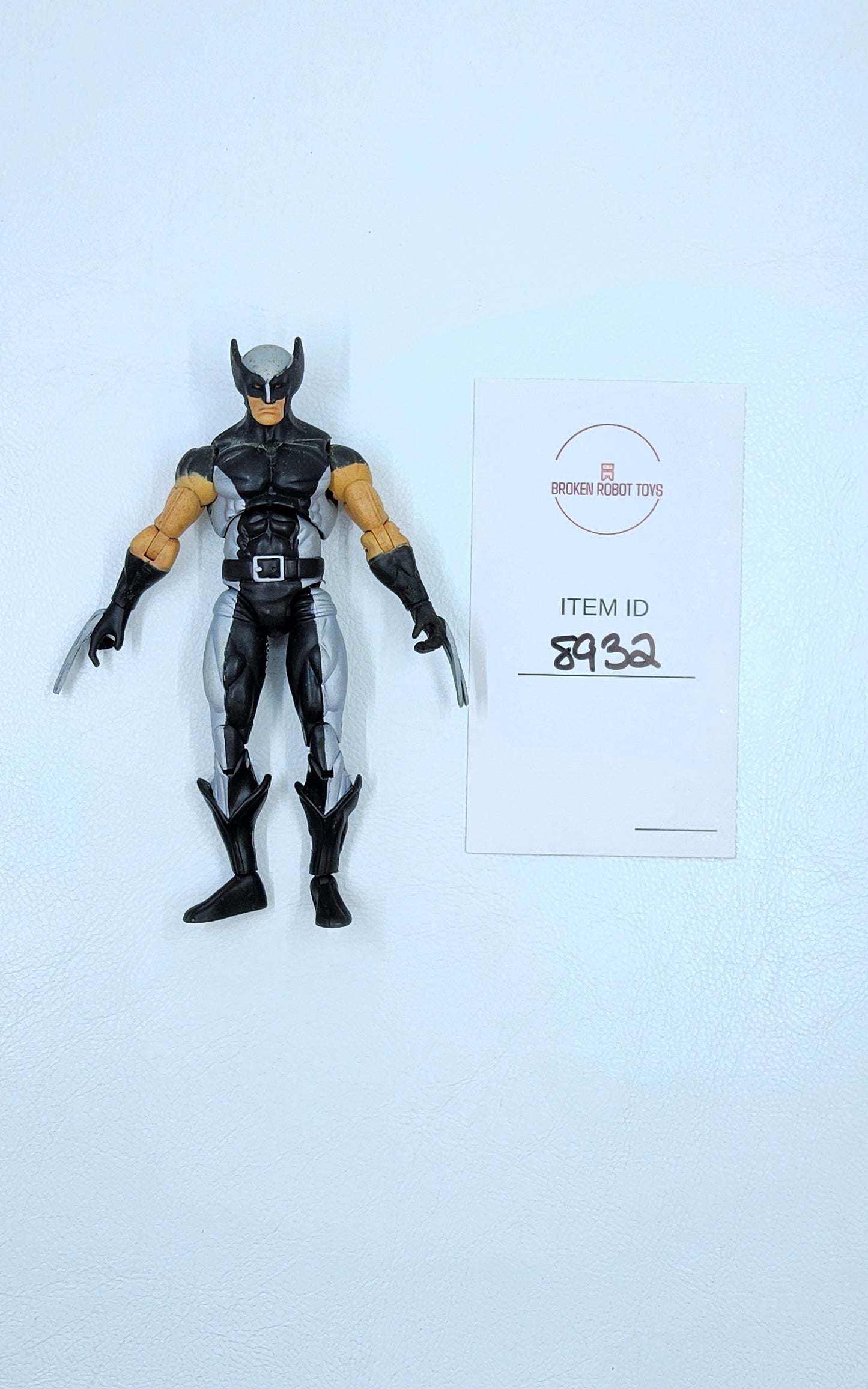Marvel Universe Infinite - X-FORCE - WOLVERINE