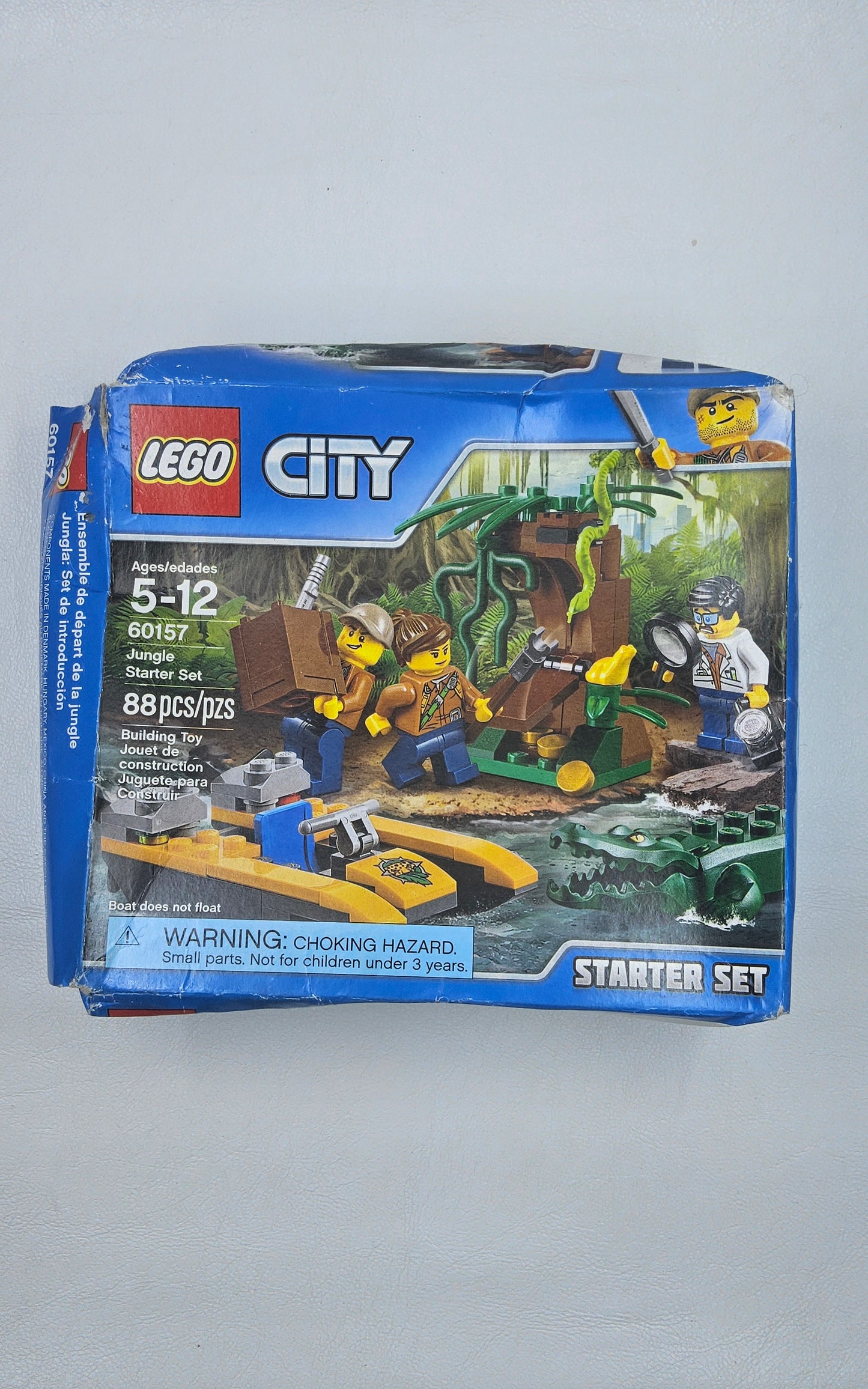 Lego 60157 - LEGO City Jungle Starter Set - New w/ Damaged Box
