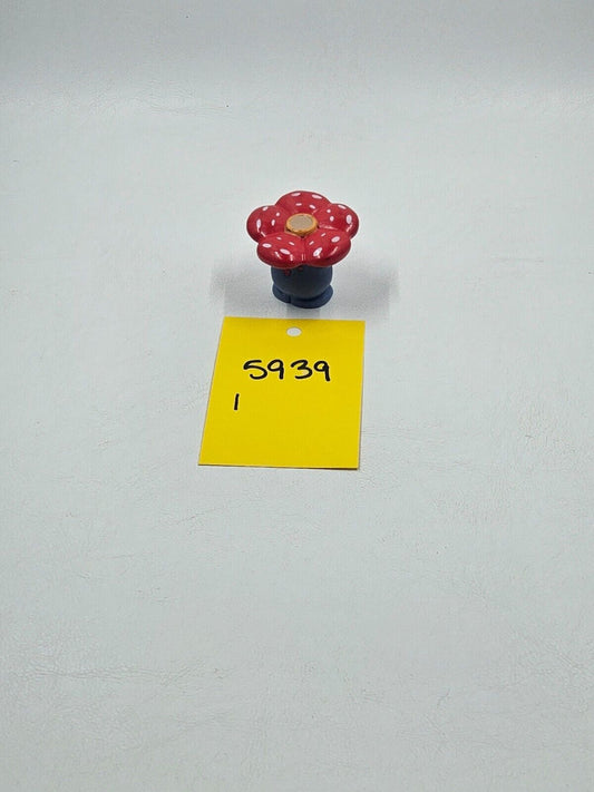 Pokemon Vileplume 1997 Finger Puppet Rubber Bandai Vintage