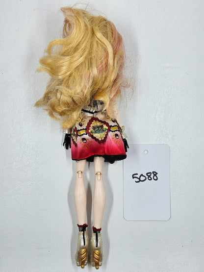EVER AFTER HIGH HAT TASTIC PARTY APPLE WHITE DOLL