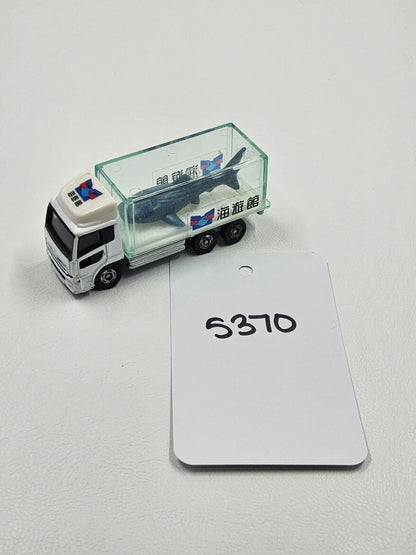 Tomica Takara Tomy no.69 Nissan Diesel Quon AQUARIUM TRUCK Mini Diecast JPN VERS