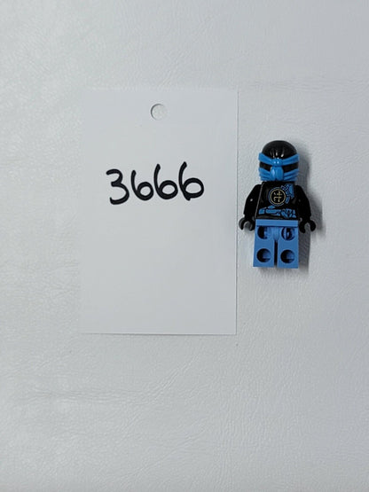 Nya 70677 Ninjago Secrets of the Forbidden Spinjitzu LEGO Minifigure with Sword