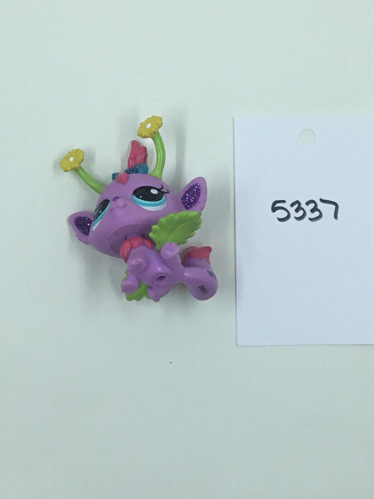 FAIRY #2612 - Authentic Littlest Pet Shop - Hasbro LPS