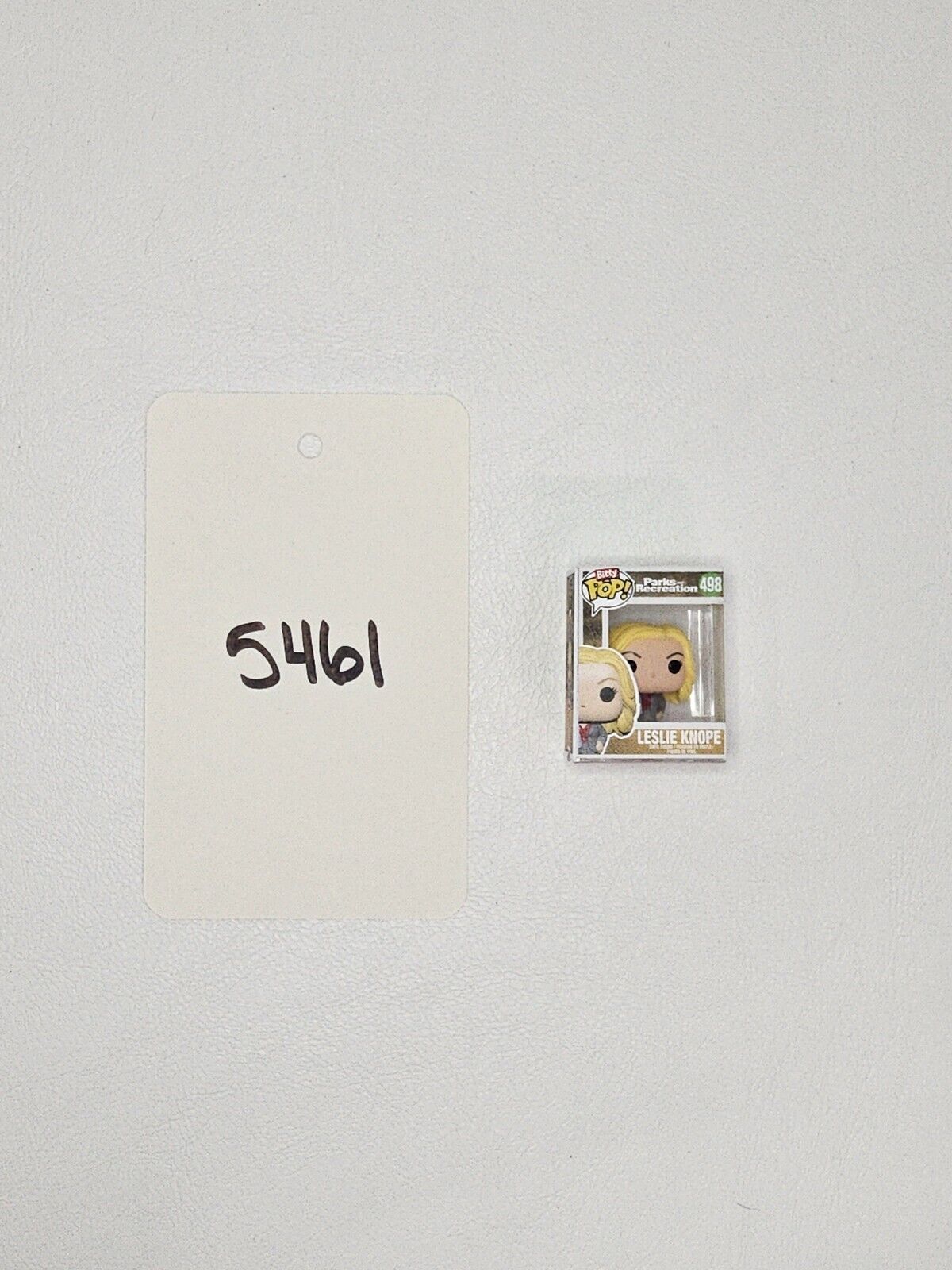 Funko Bitty Pop! LESLIE KNOPE #498 🔥 Parks And Recreation Series 4 MINT 🔥
