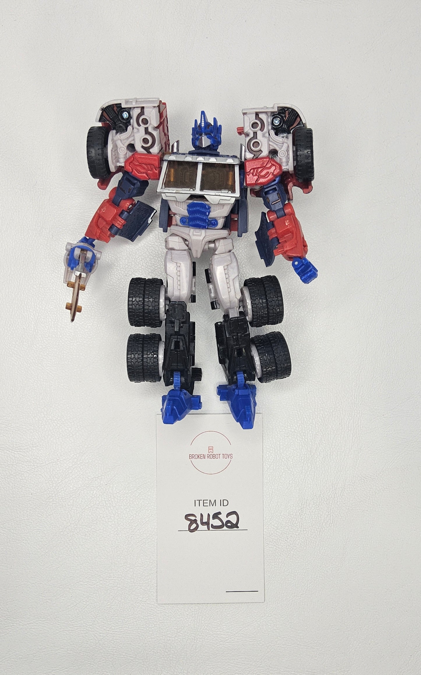Transformers - Reveal the Shield - Laser Optimus Prime