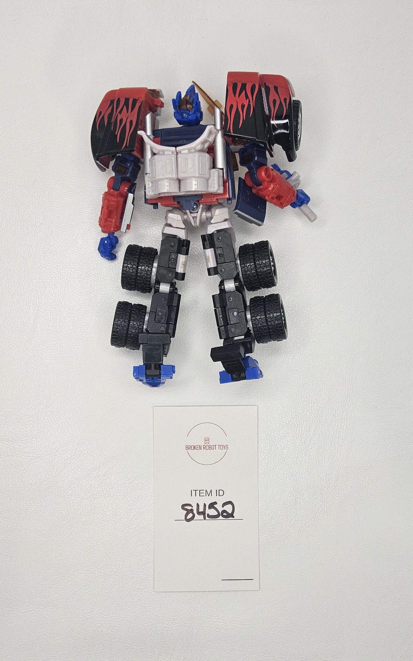 Transformers - Reveal the Shield - Laser Optimus Prime
