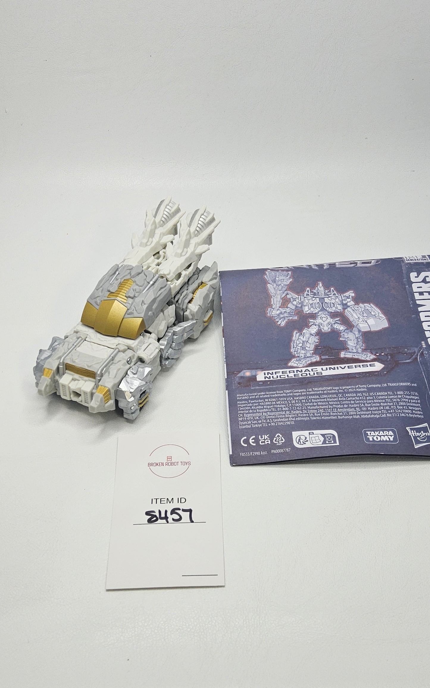 Transformers - Legacy - Nucleous