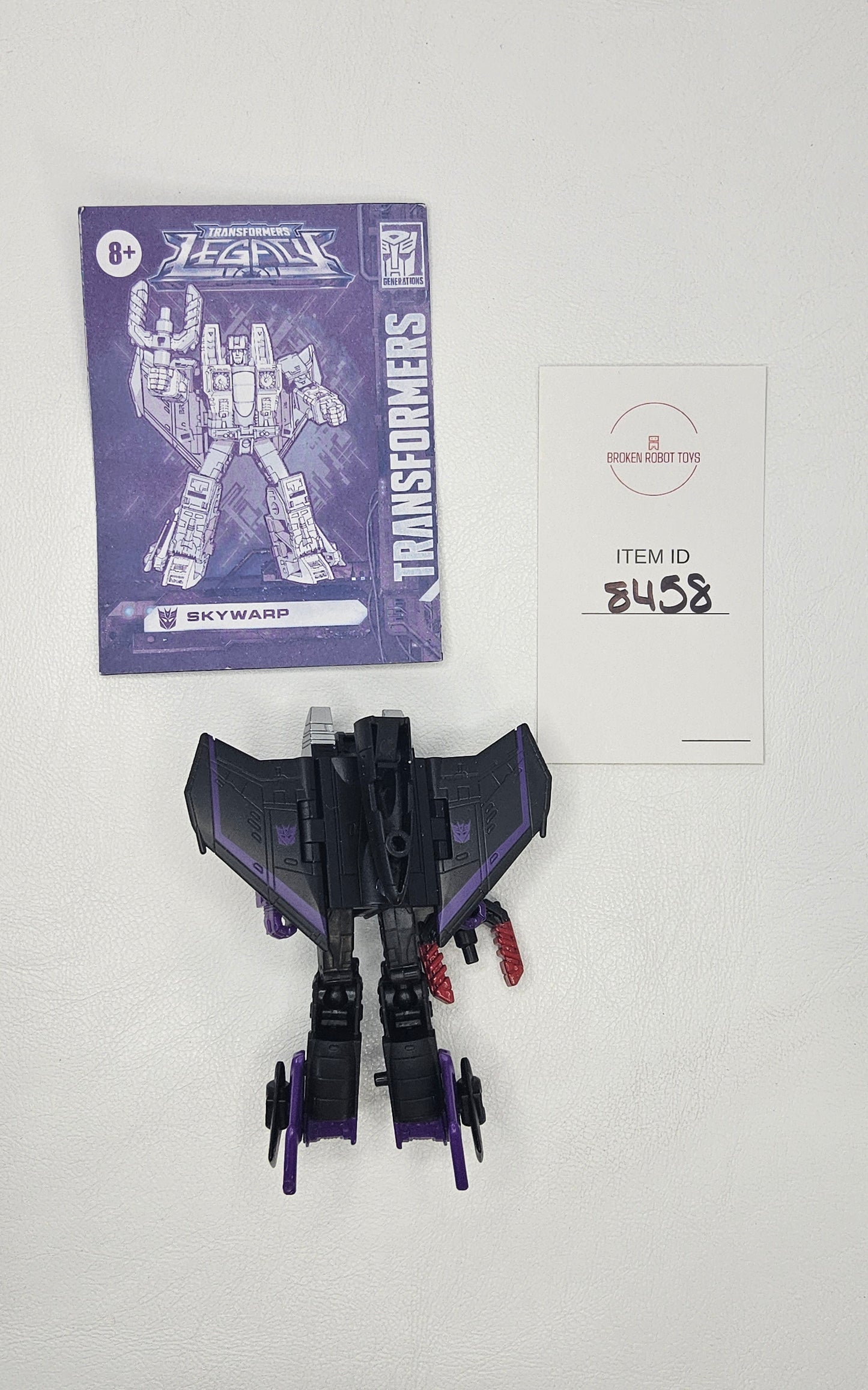Transformers - Legacy - SKYWARP - Core Class
