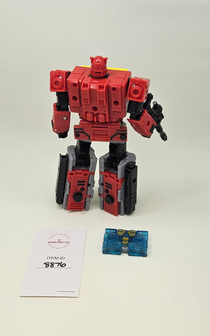 Transformers - Legacy - Autobot Blaster and Eject
