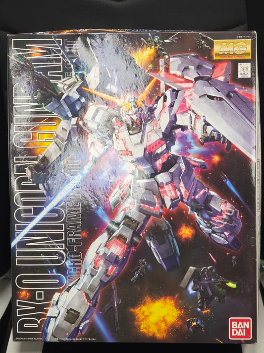 MG 1/100 RX-0 Unicorn Gundam Full Psycho-Frame Prototype Mobile Suit