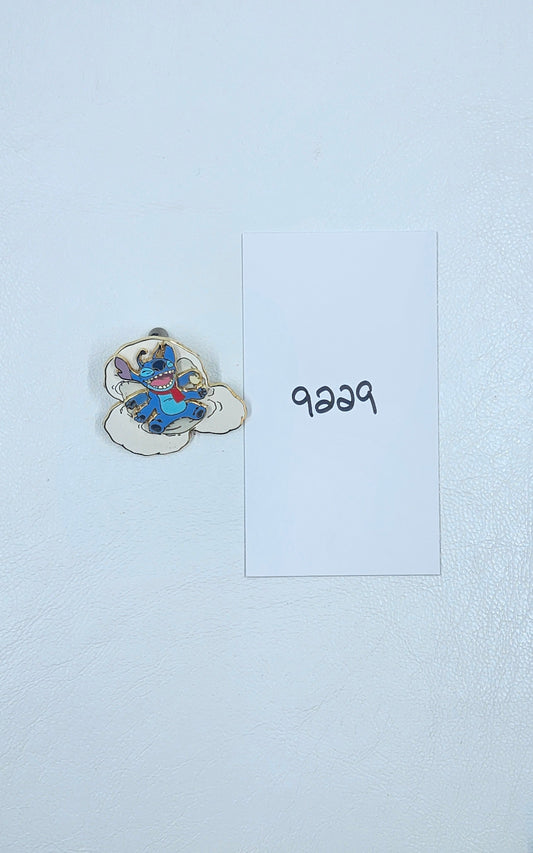 Disney Lilo & Stitch Let's make Snow Angels Pin