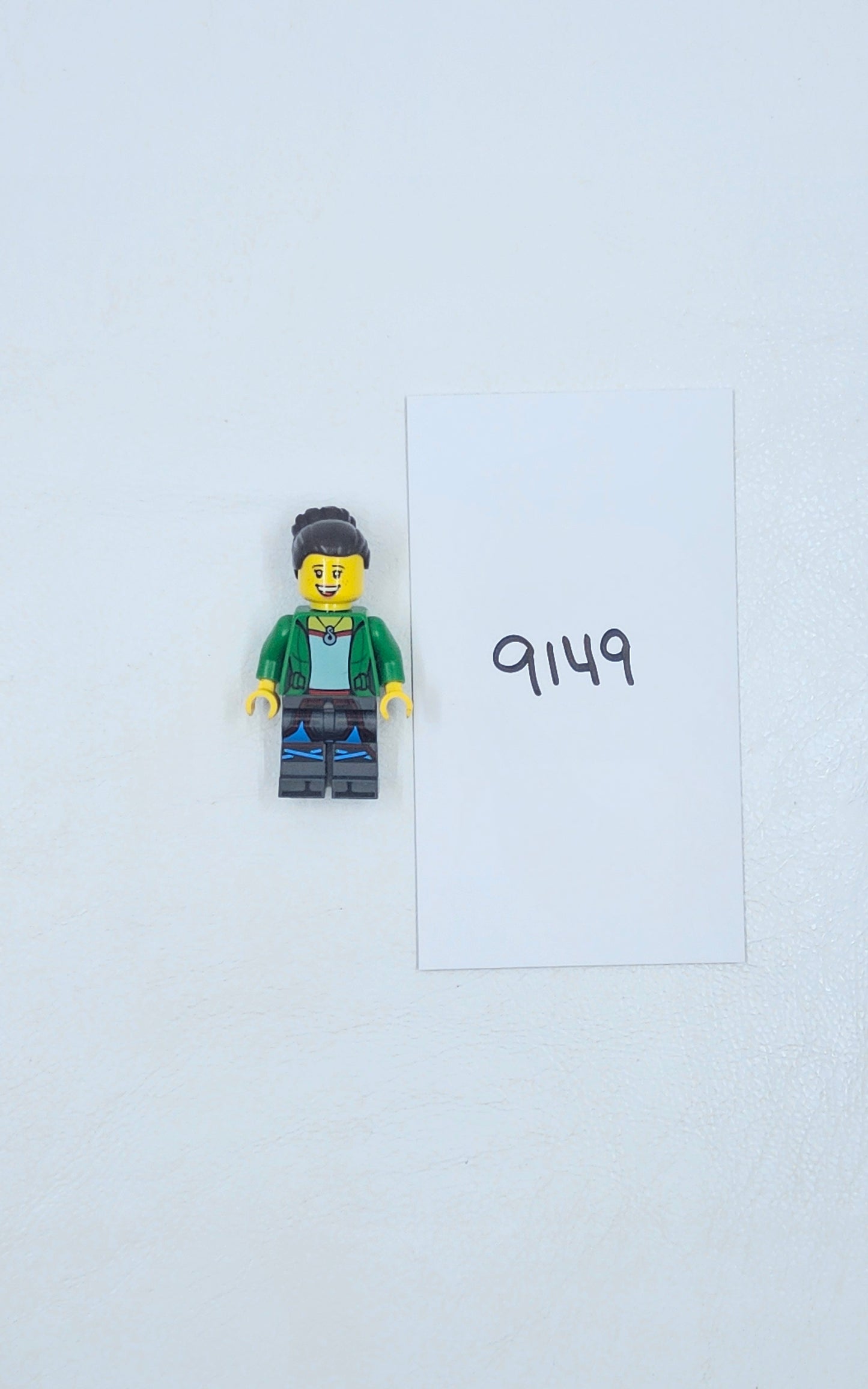 Female - City - Lego - Minifigure