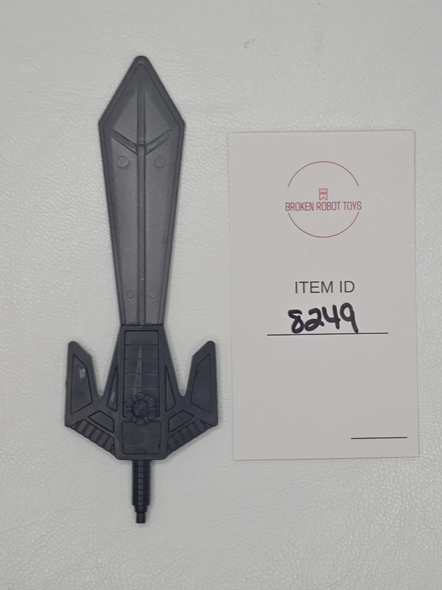 Transformers - Legacy - Menasor - Sword